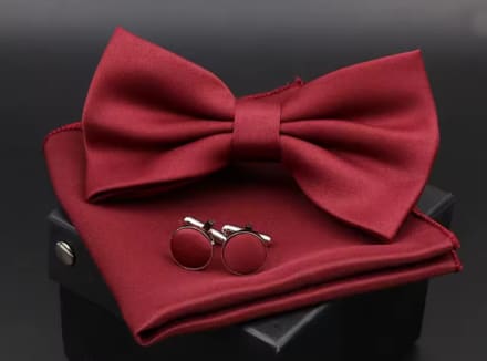 Noeud + pochette + boutons manchette