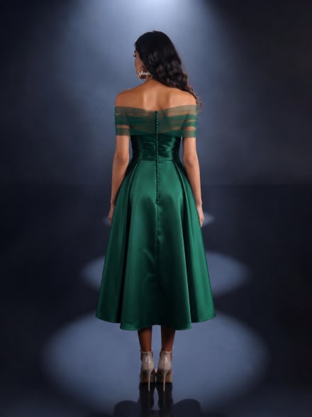 Imelda — robe mi-longue satin évasée décolleté bardot tulle amovible