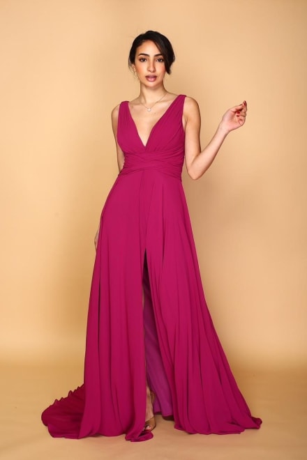 Eglantine — robe longue évasée plissé décolleté V fendue