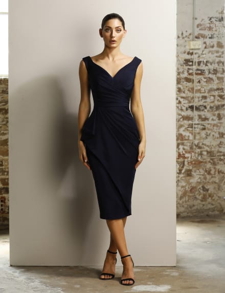 Nina - robe courte fourreau décolleté V drapés taille longueur sous genoux