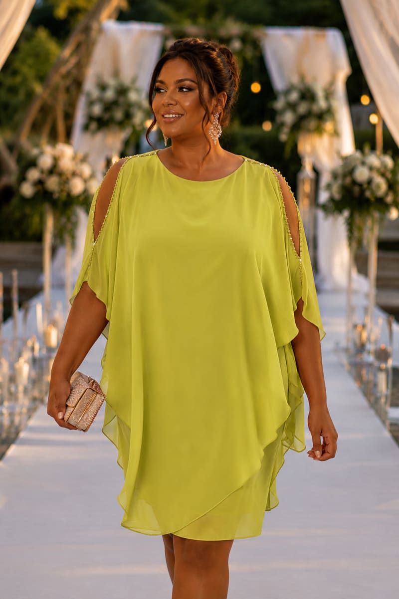 Anissa — robe cape fluide décolletée perles