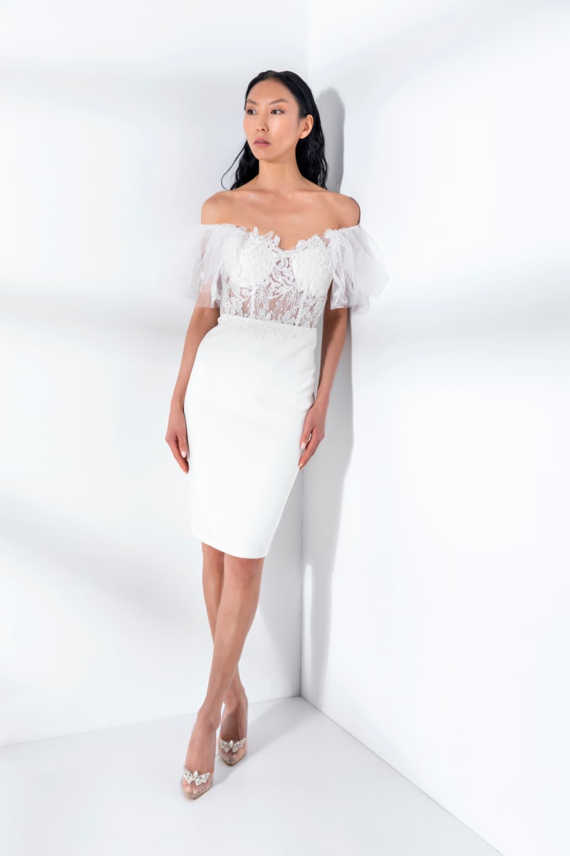 Kylie — robe bustier dentelle tulle perles volants
