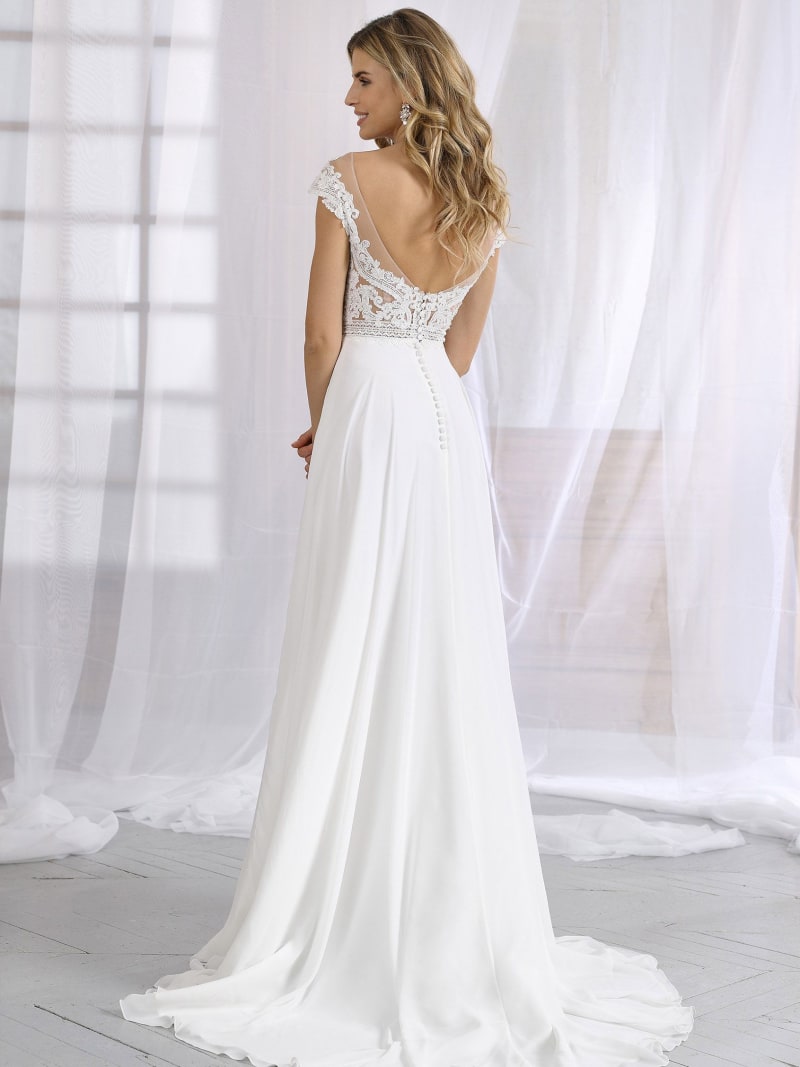 Azora — robe de mariée fluide dentelle perles sequins