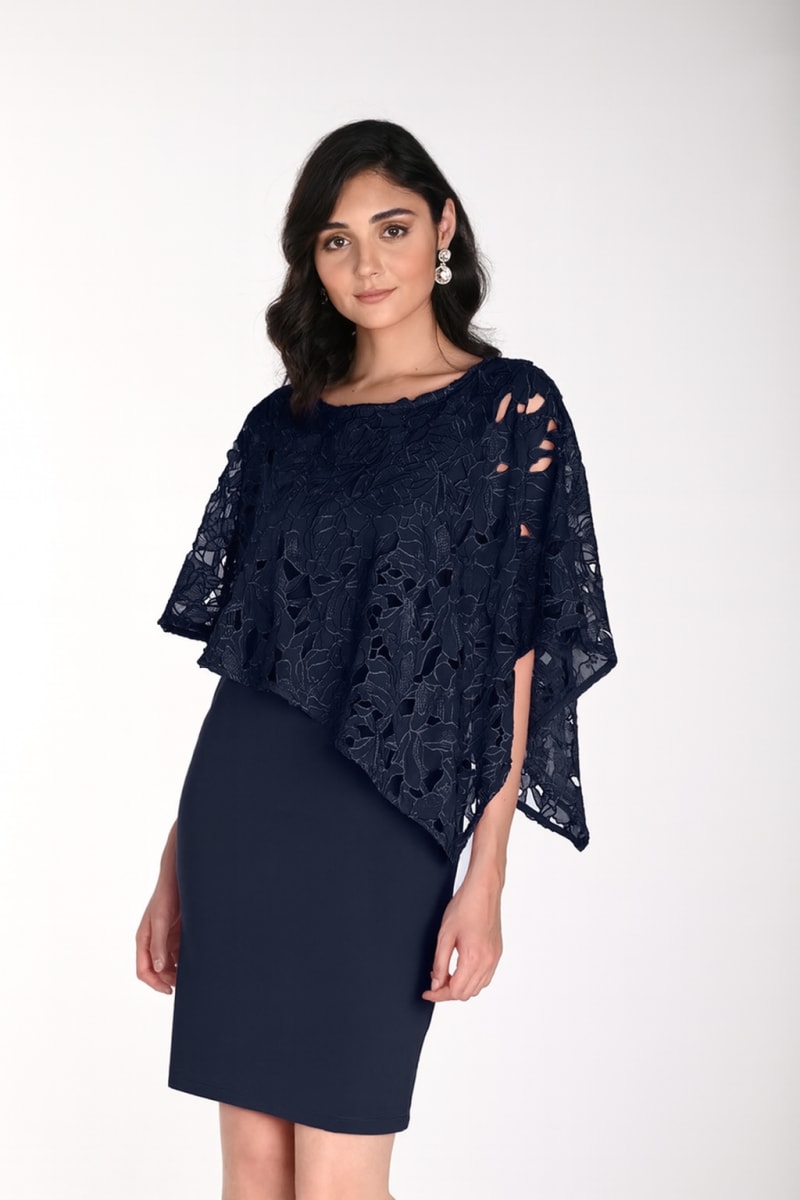 Eliana — robe courte droite cape guipure