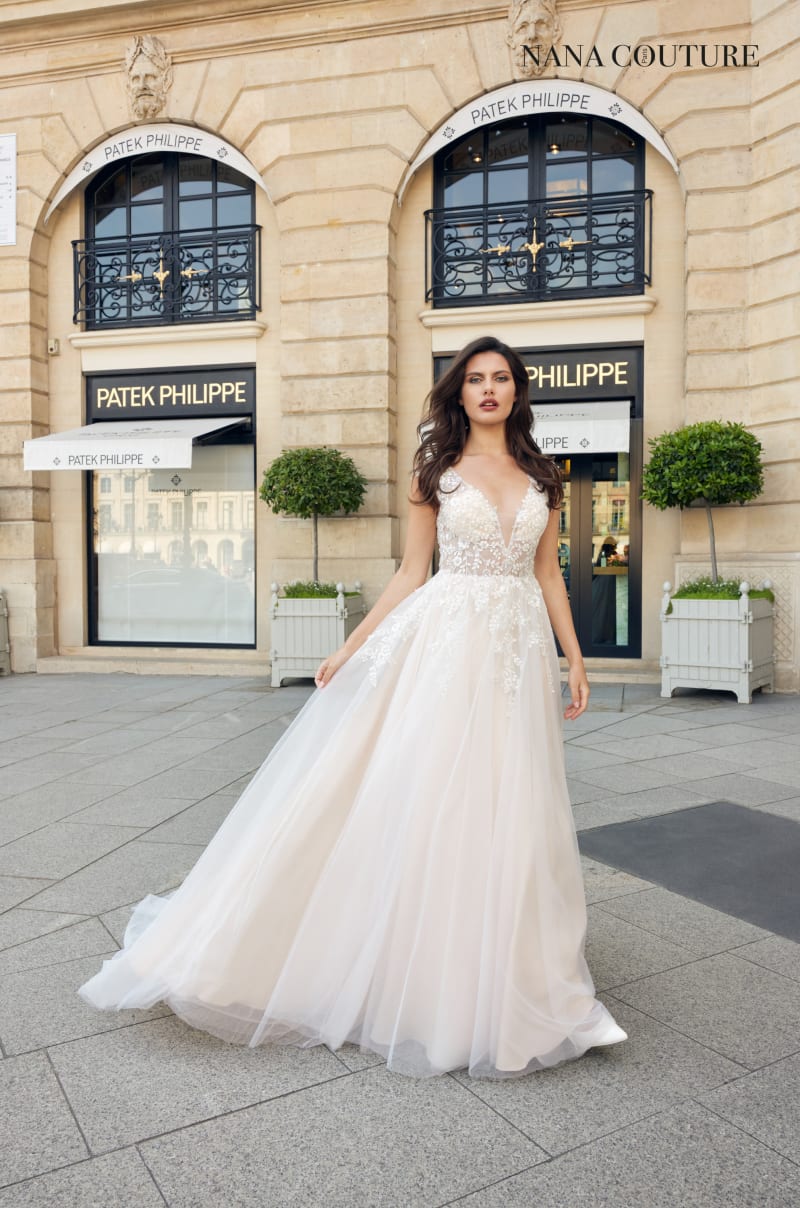 Flora — robe longue tulle dentelle perles sequins fleur relief