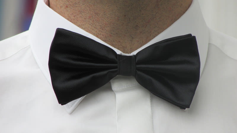 Noeud Papillon Noir satin taille réglable
