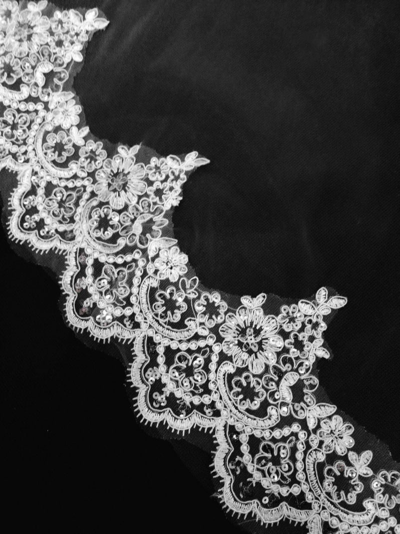 Voile VL5630 long 3 mètres retour épaules dentelle sequins fixation peigne