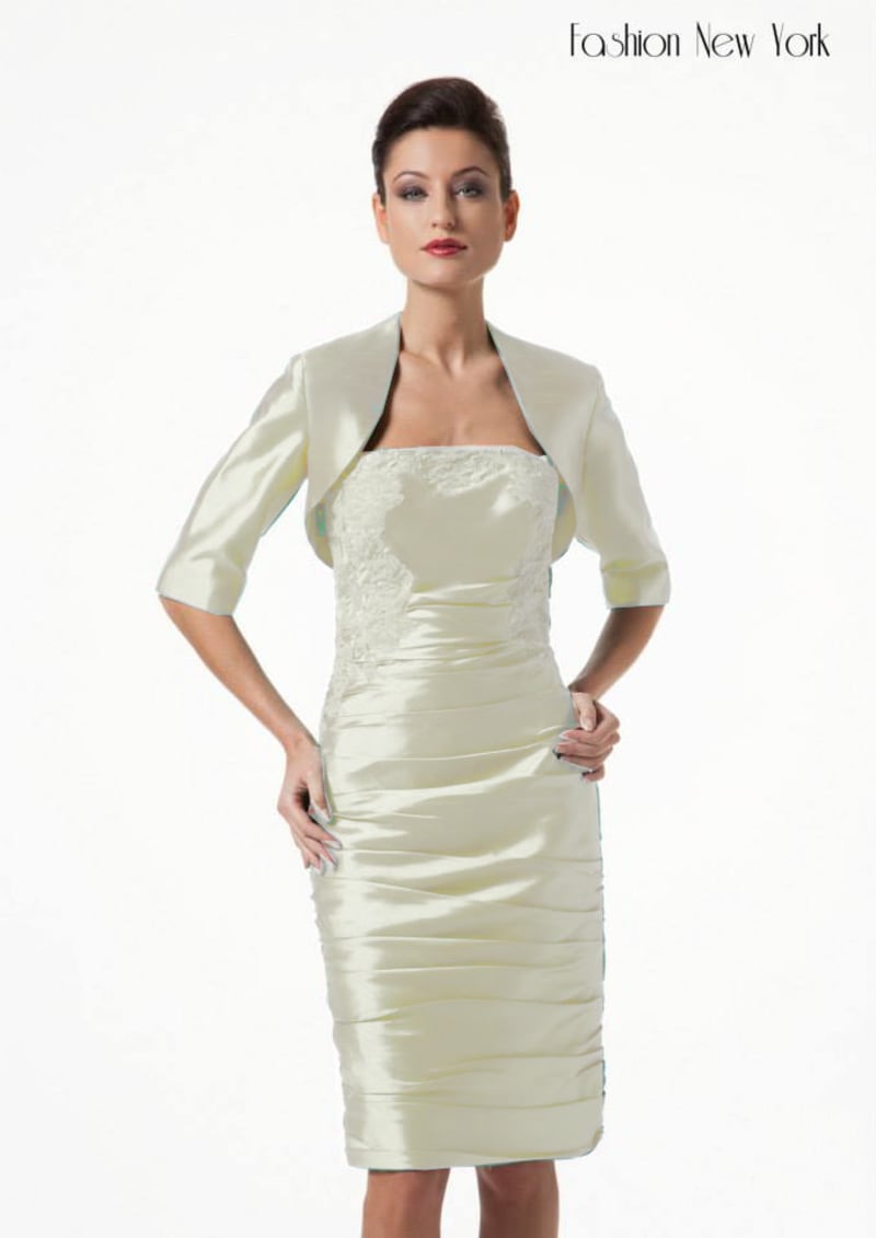 Claude — robe courte bustier satin et dentelle avec boléro manches 3/4