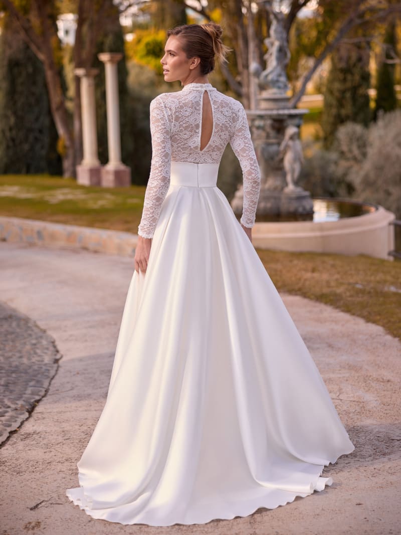 Jupe Damira - jupe satin taille haute avec traine