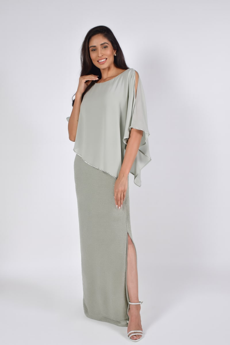 Aleyna — robe longue droite cape mousseline strass fente