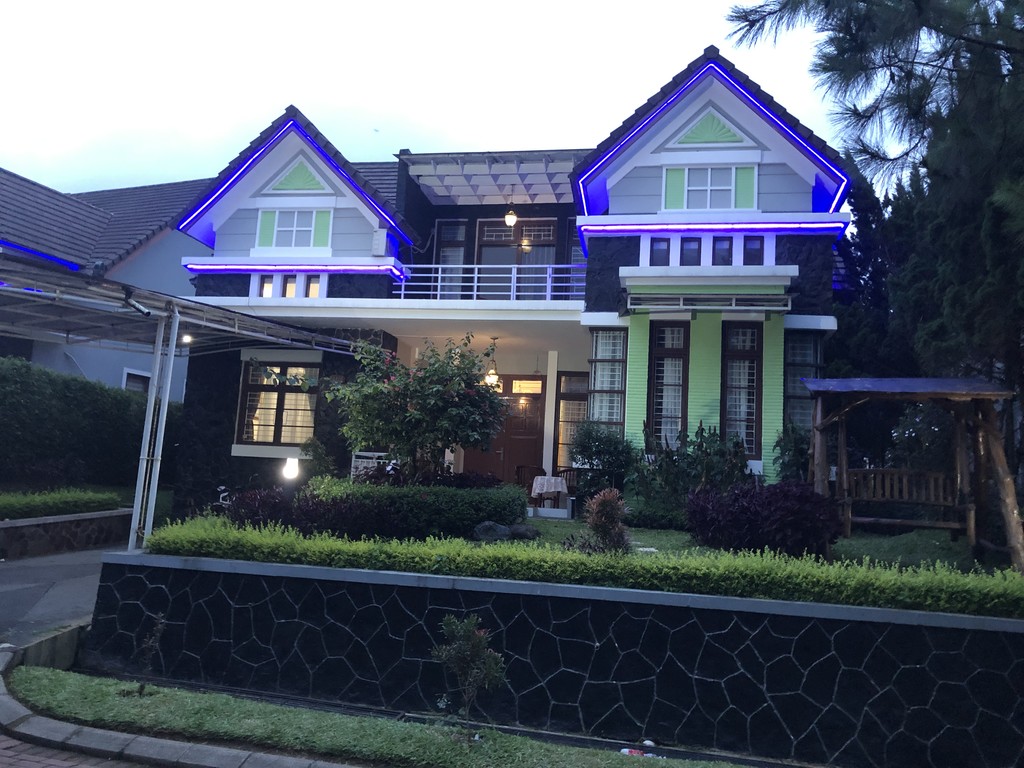 Foto utama Villa Eton Fa-1 Kota Bunga