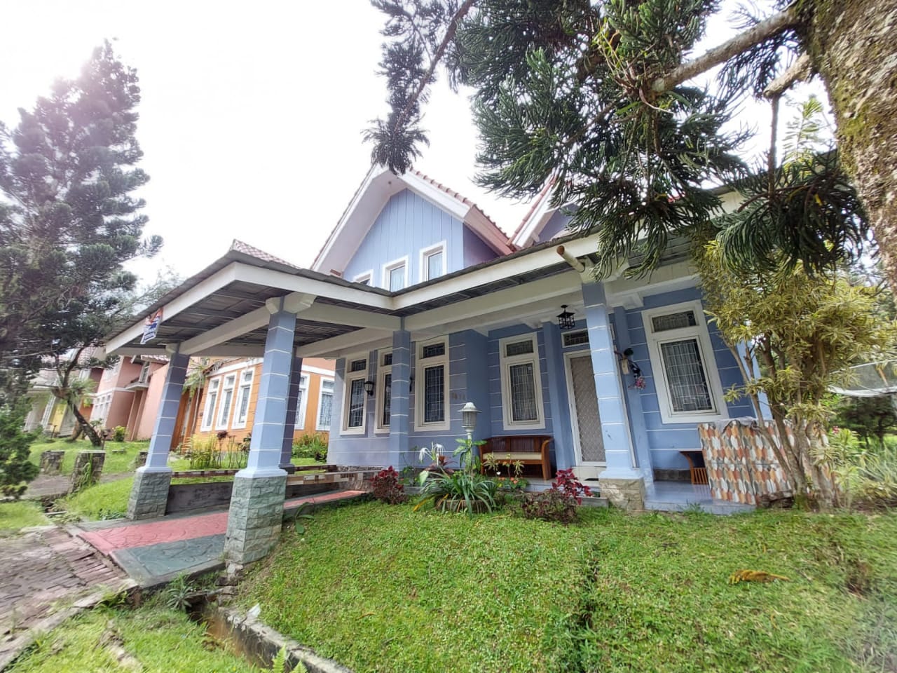 Foto utama Villa R8-14 Kota Bunga