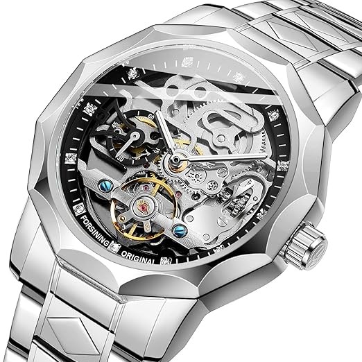 Vista lateral del reloj mostrando el brazalete de acero