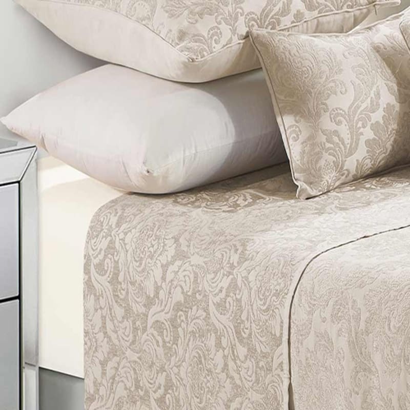 Colchas hoteleras