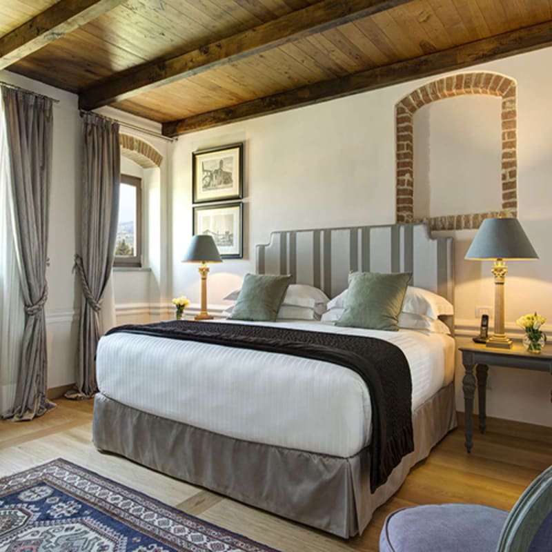Rodapié de cama