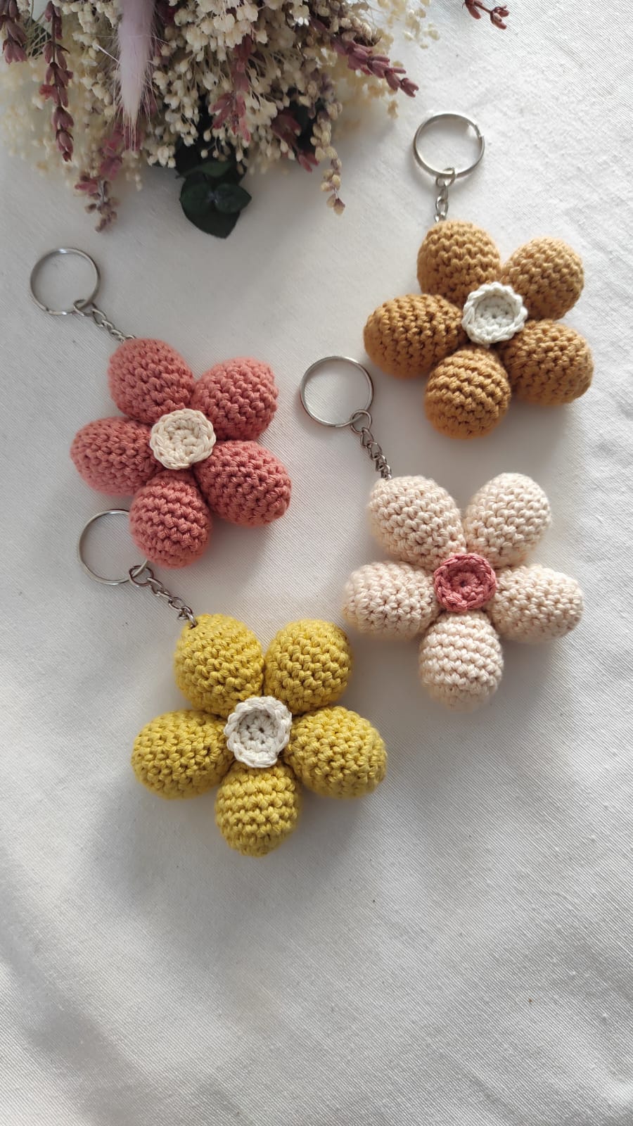 Llavero Flor AMARILLO