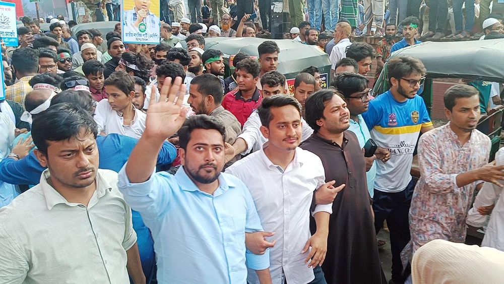 মুজিববাদী ও আওয়ামী সংবিধান পরিবর্তন করতে হবে : নাহিদ ইসলাম