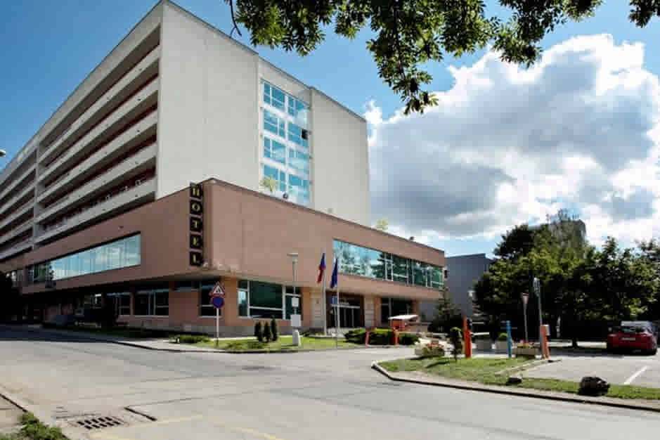 Hotel Avanti