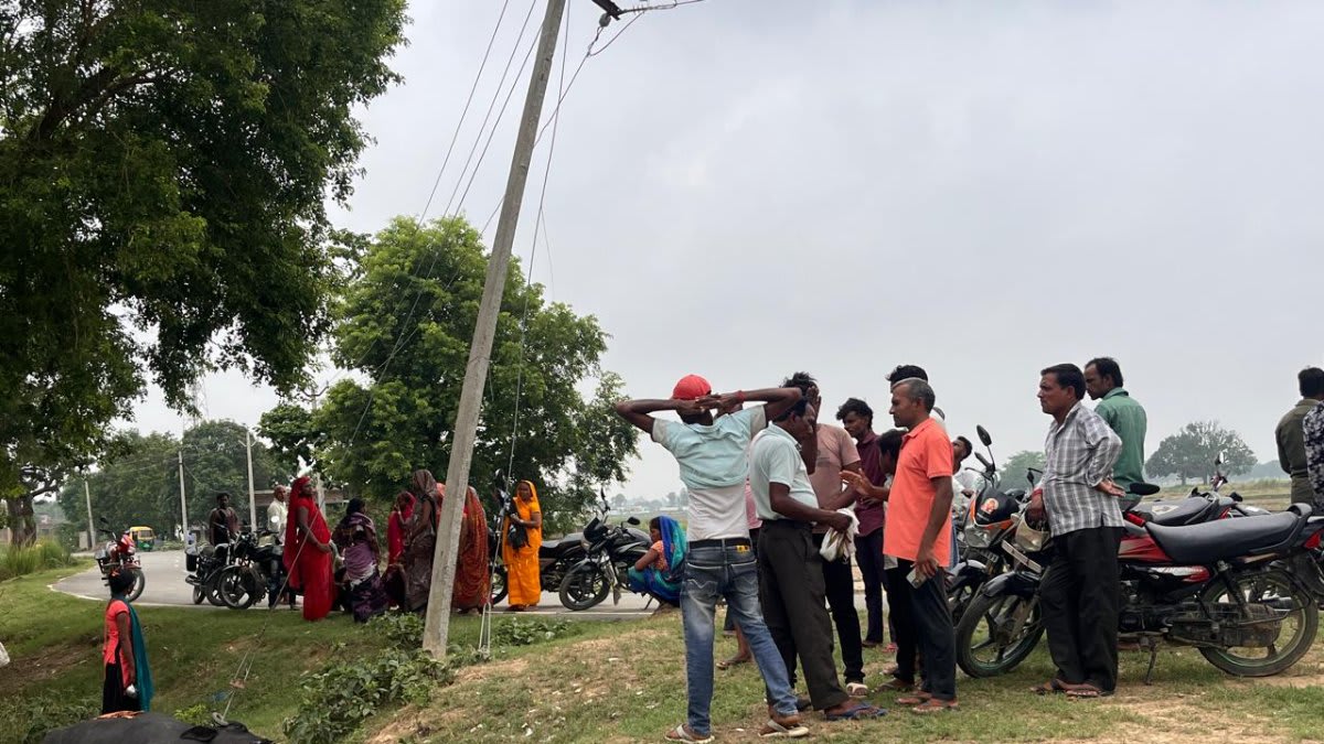  घास चराने के दौरान हुआ हादसा, 80 हजार का नुकसान