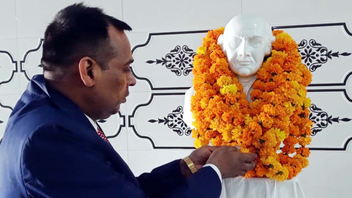 चिकित्सकों ने होम्योपैथी के बढ़ते महत्व पर किया मंथन, शर्मा होम्योपैथिक चिकित्सालय में आयोजित हुआ कार्यक्रम