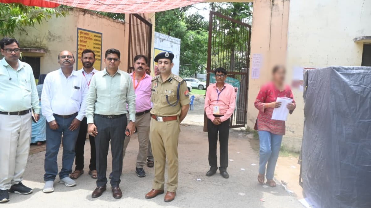 DM-SSP का परीक्षा केंद्र पर औचक निरीक्षण, सुरक्षा व्यवस्था की हर परत जांची