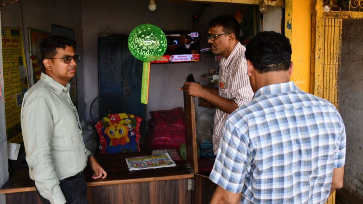  दुकानों पर औचक छापा, किसानों को फोन कर जांची हकीकत; ADO कृषि को नोटिस के निर्देश