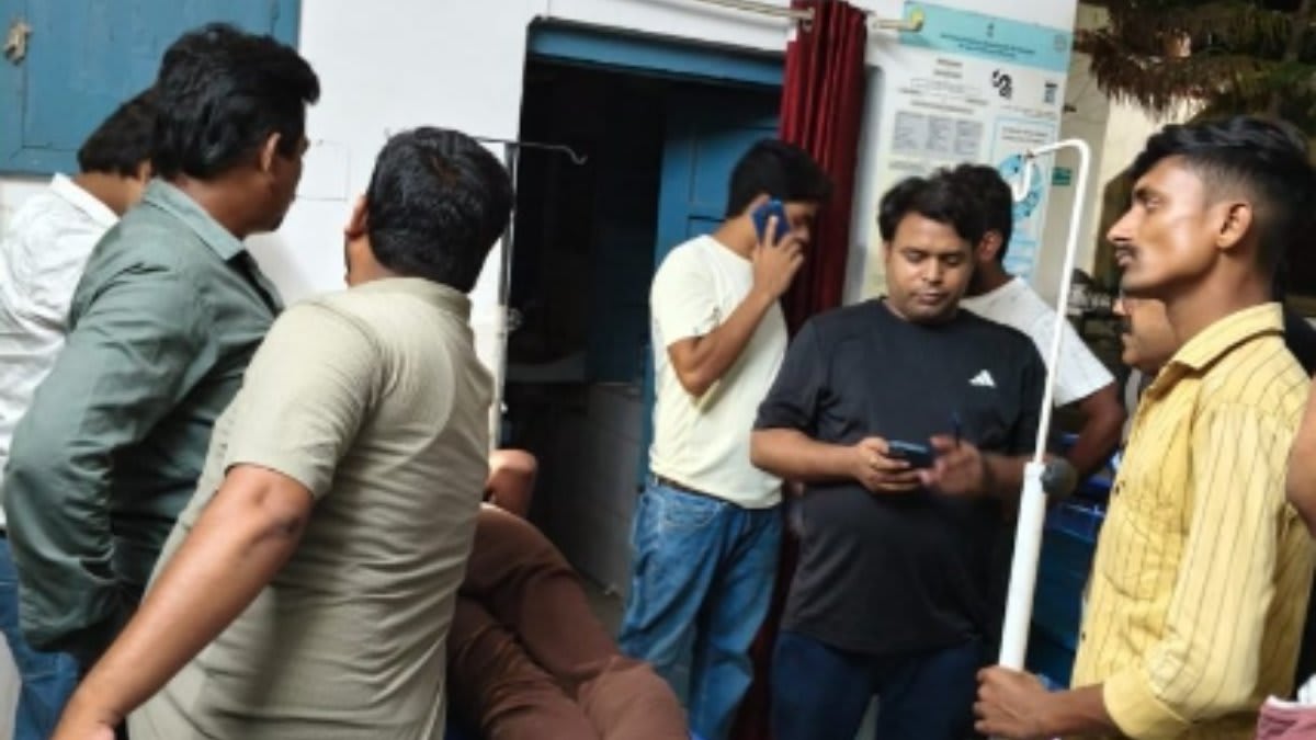 बढ़नी बस स्टॉप तिराहे पर वारदात से दहशत, पुरानी रंजिश में सिर पर किया वार
