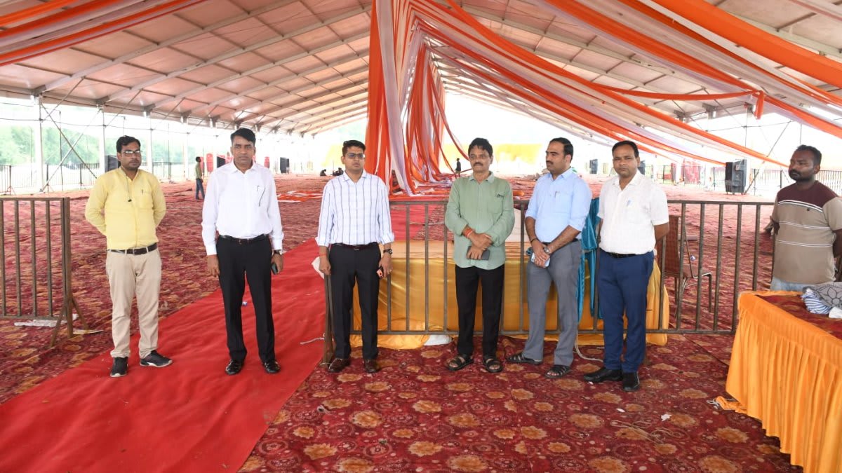  सिद्धार्थनगर में डीएम ने बीएसए ग्राउंड पहुंचकर तैयारियों की परखी हकीकत, दिए सख्त निर्देश