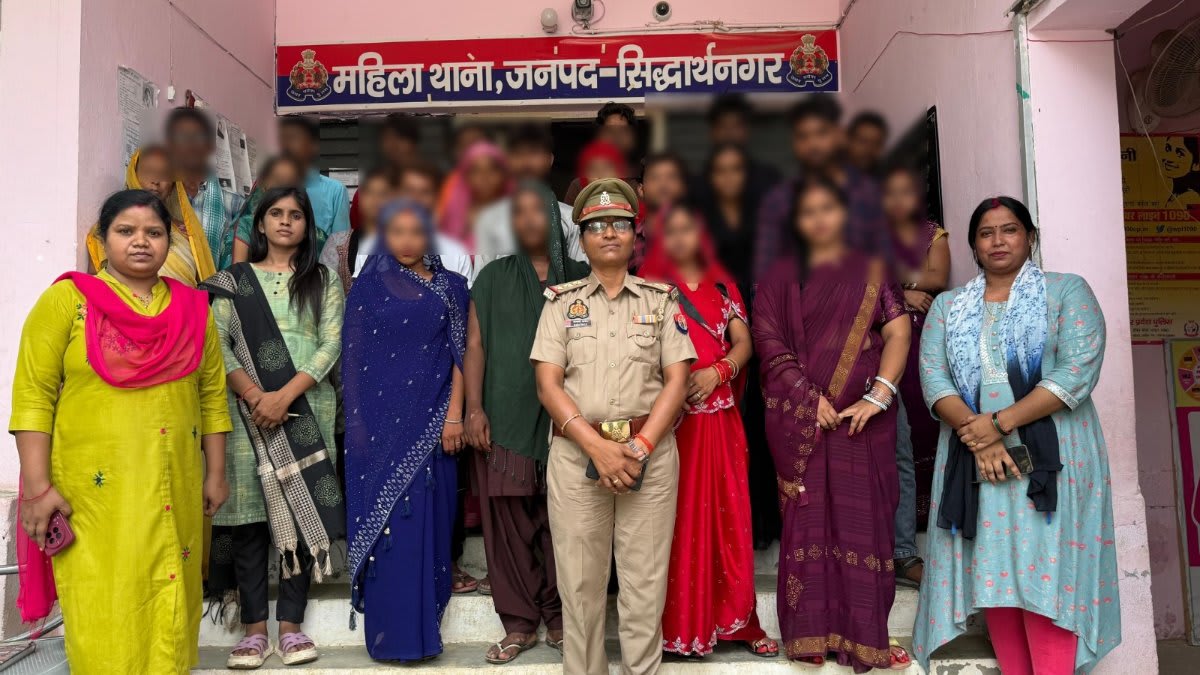 महिला थाने की काउंसलिंग से खत्म हुए मनमुटाव, हंसी-खुशी साथ लौटे दंपती