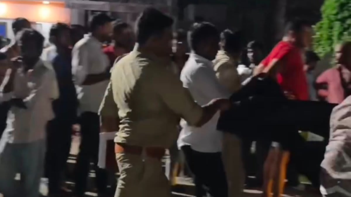 घर में फंदे से लटकी मिली लाश, पोस्टमार्टम रिपोर्ट पर टिकी जांच