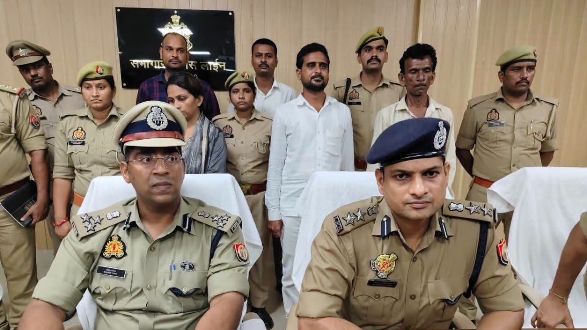  पुलिस का दावा- हनीट्रैप और ब्लैकमेलिंग से किया जा रहा था परेशान; बोलेरो-मोबाइल बरामद