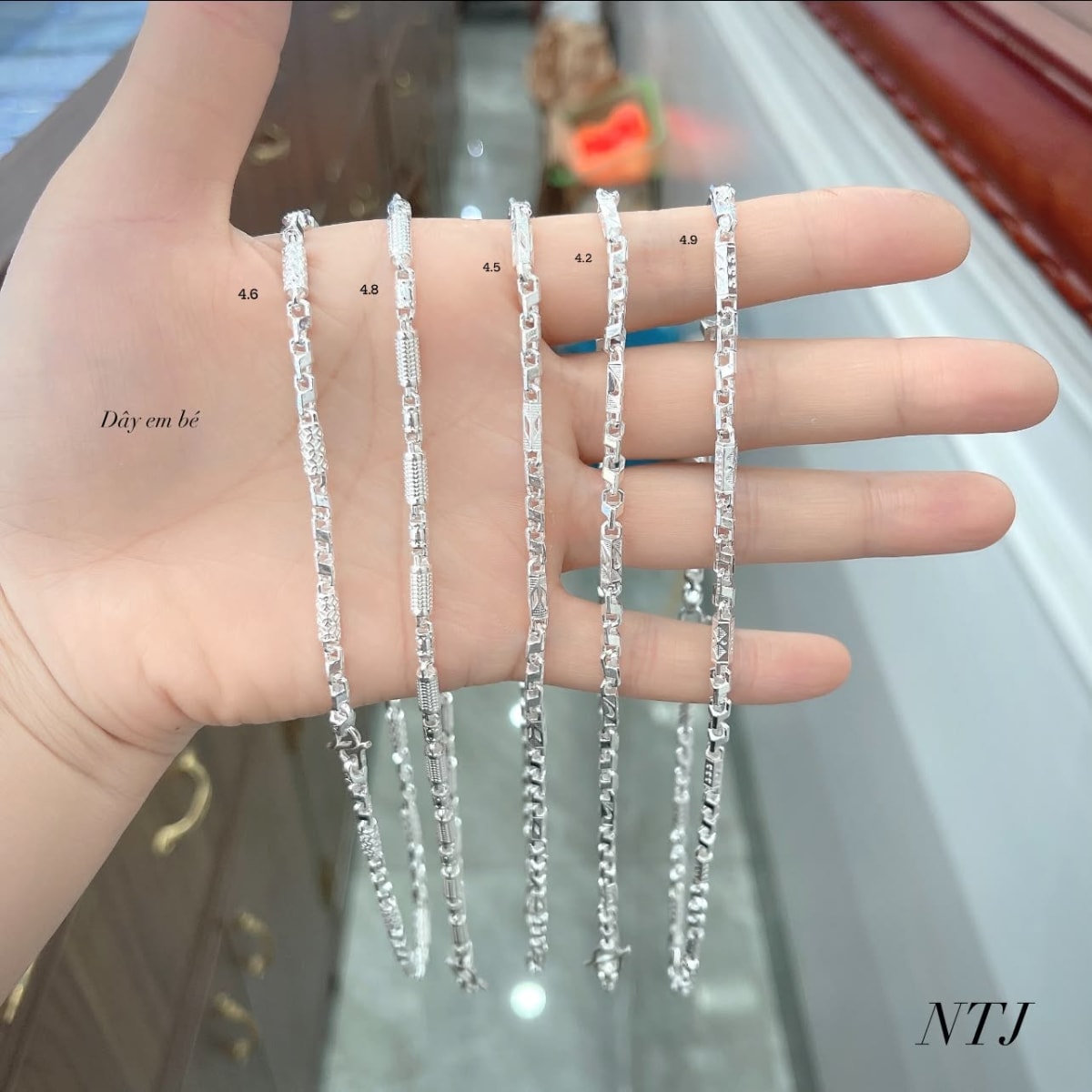 Dây chuyền bạc cho bé trai kiểu dáng khoẻ khoắn, dây bạc bé trai chắc chắn và an toàn