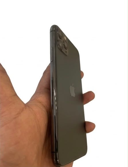 Iphone 11 Pro max  - 5