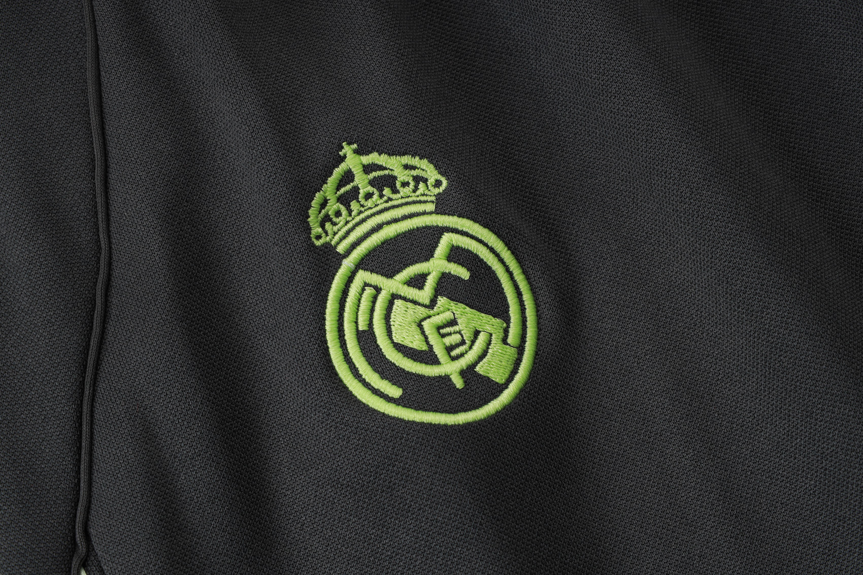 Real Madrid Chandal 2026 miniatura 10