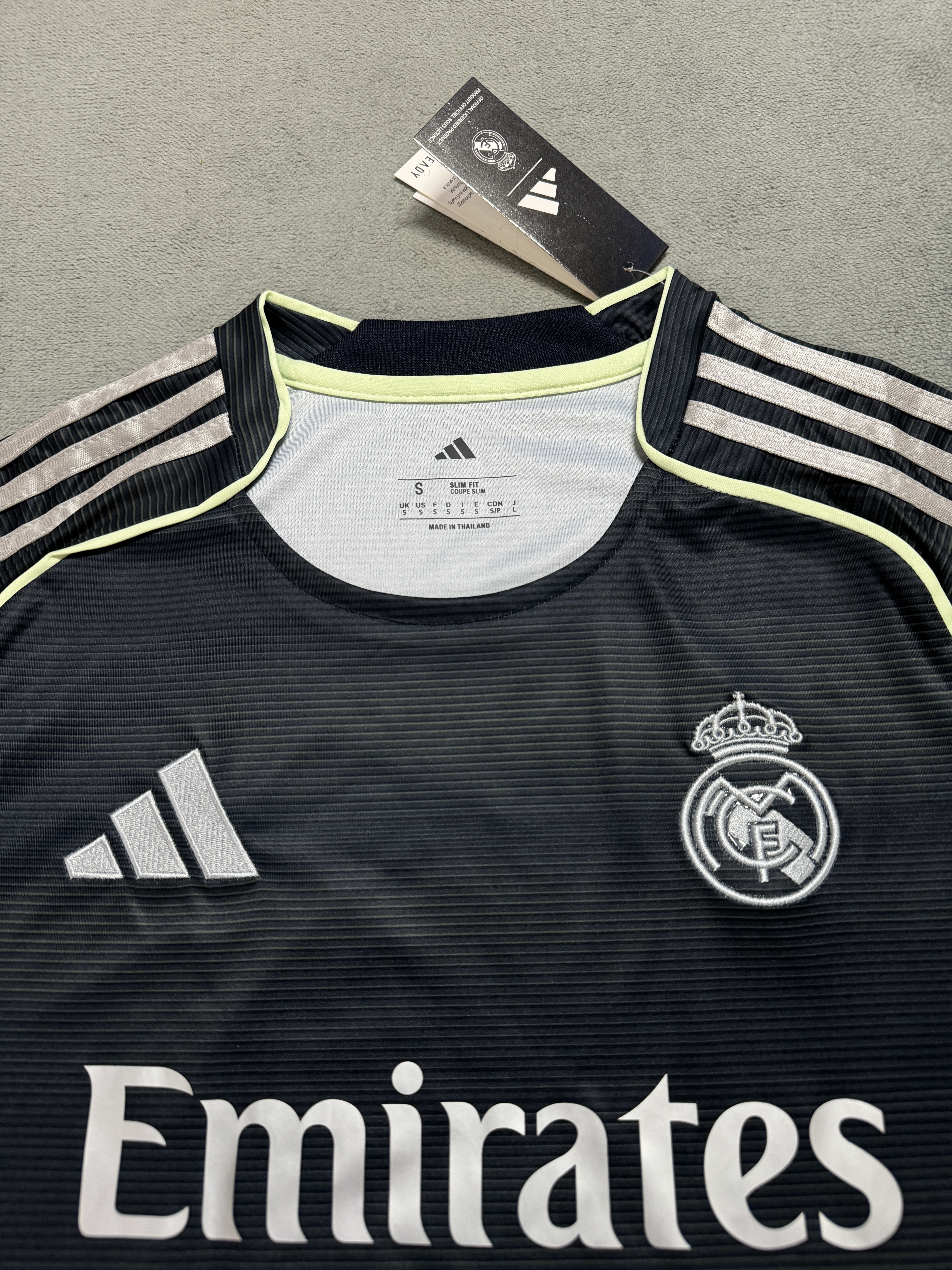 Real Madrid Visitante 2026 miniatura 2