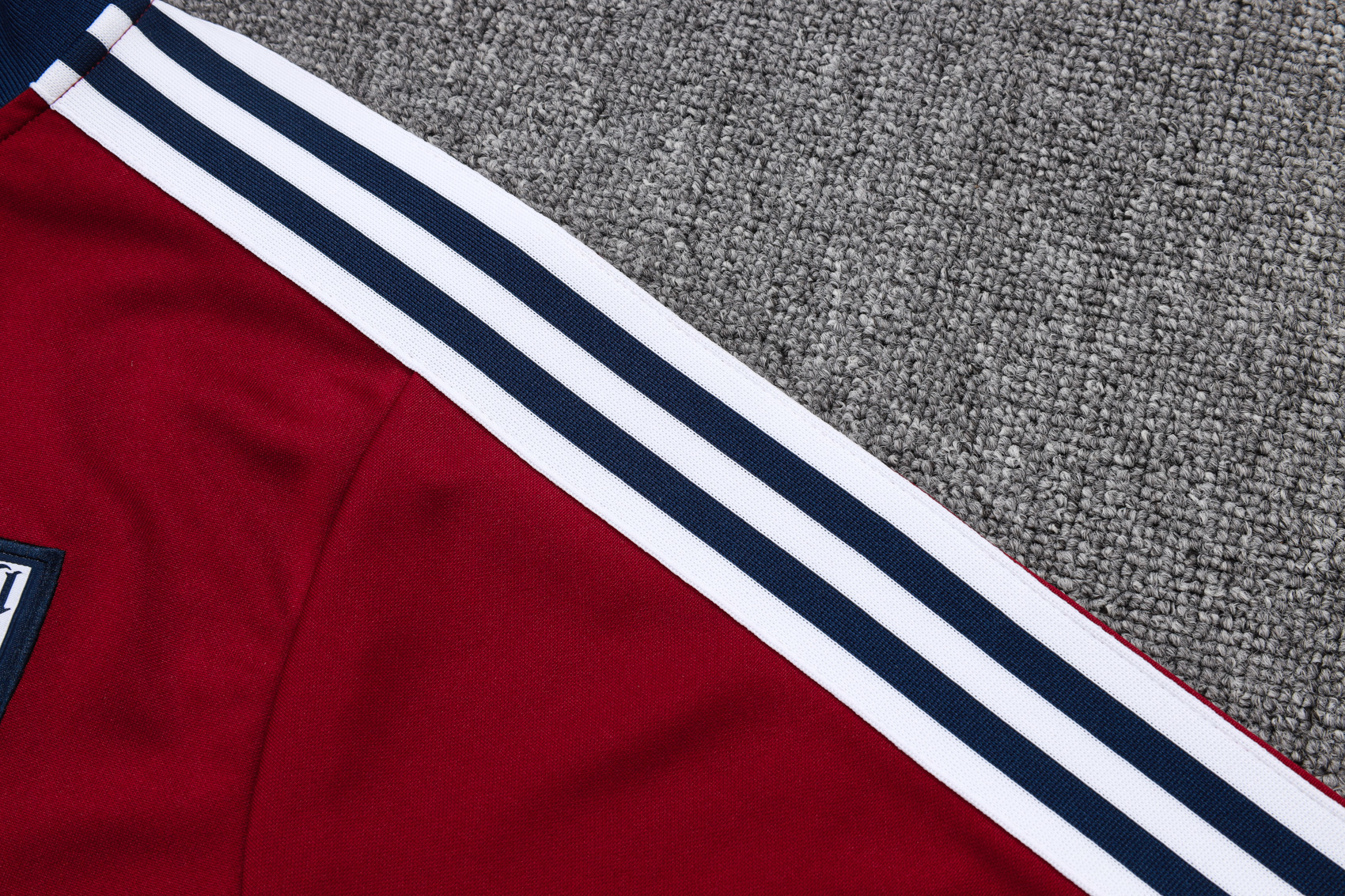 Arsenal chandal 2026 miniatura 6