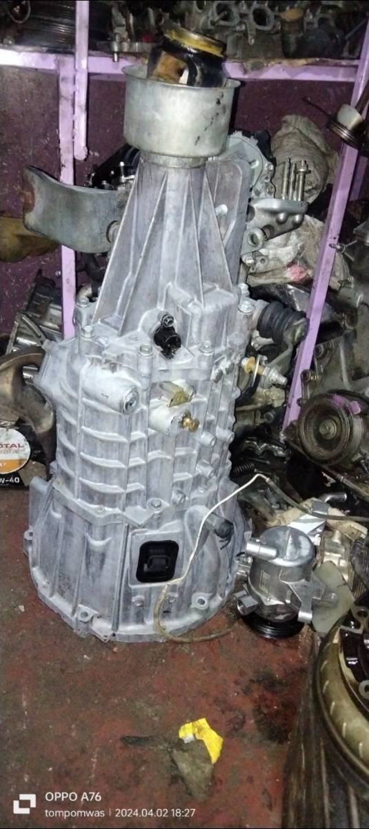 Gear box zd30 mannual