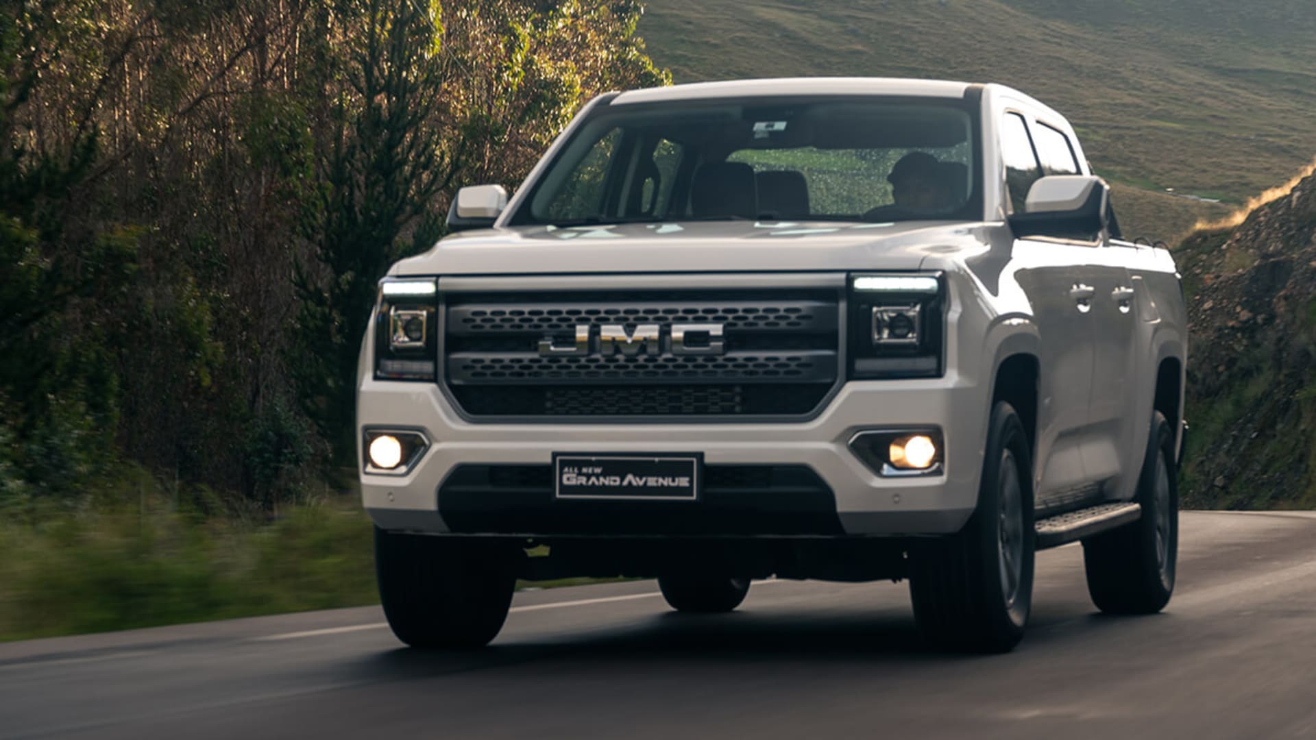 JMC All-New Grand Avenue 4x4