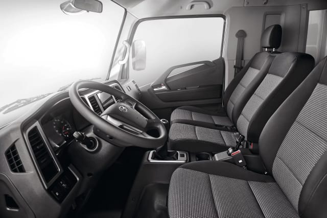 Motor desplazado hacia adelante