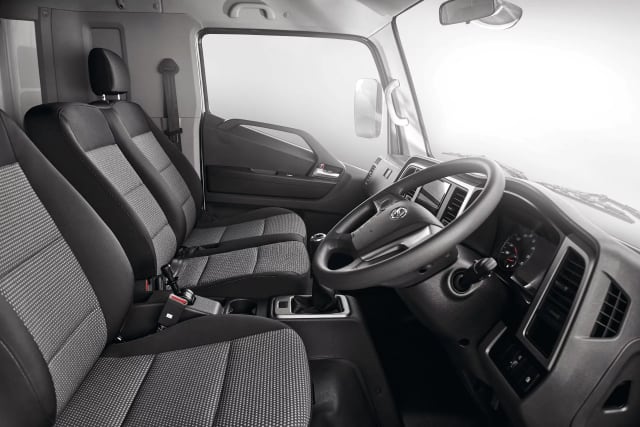 Pantalla táctil con cámara de retroceso