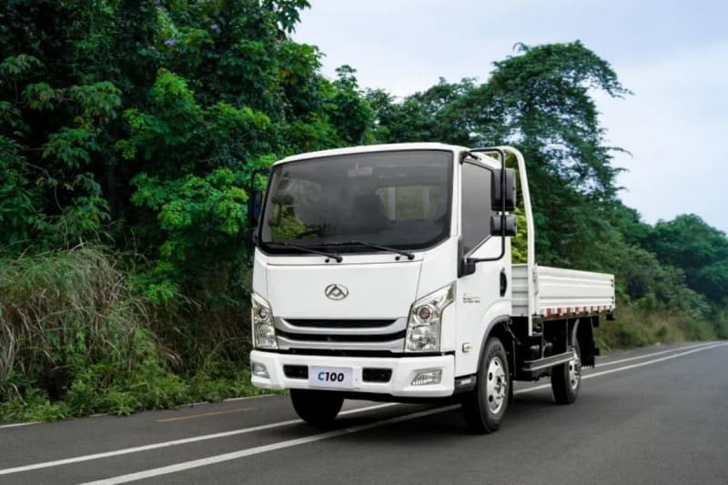 El nuevo comercial Clase B: el compañero más fiel para tu trabajo