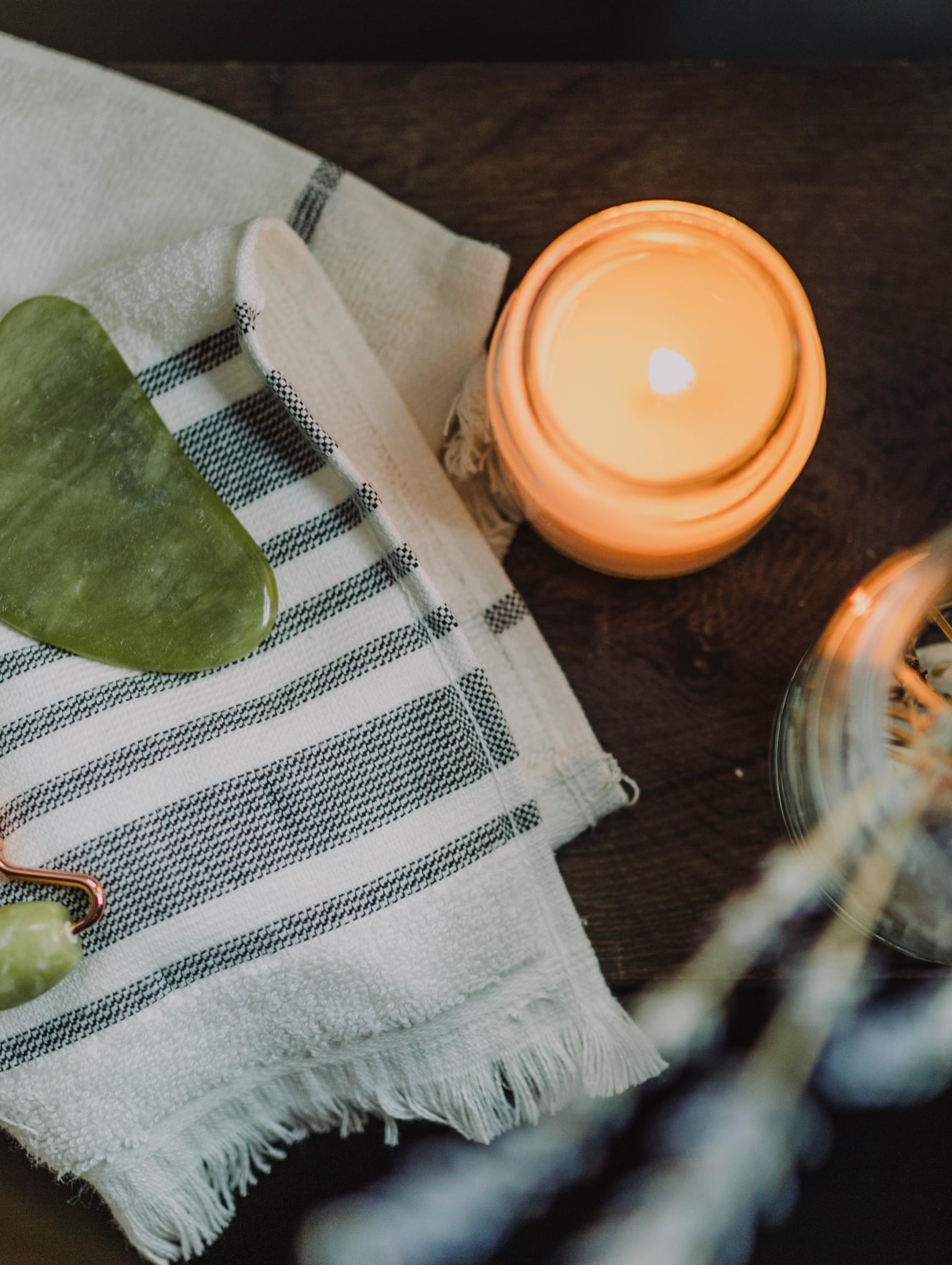 Atomic Habits: An Easy & Proven Way to Build Good Habits & Break Bad Ones