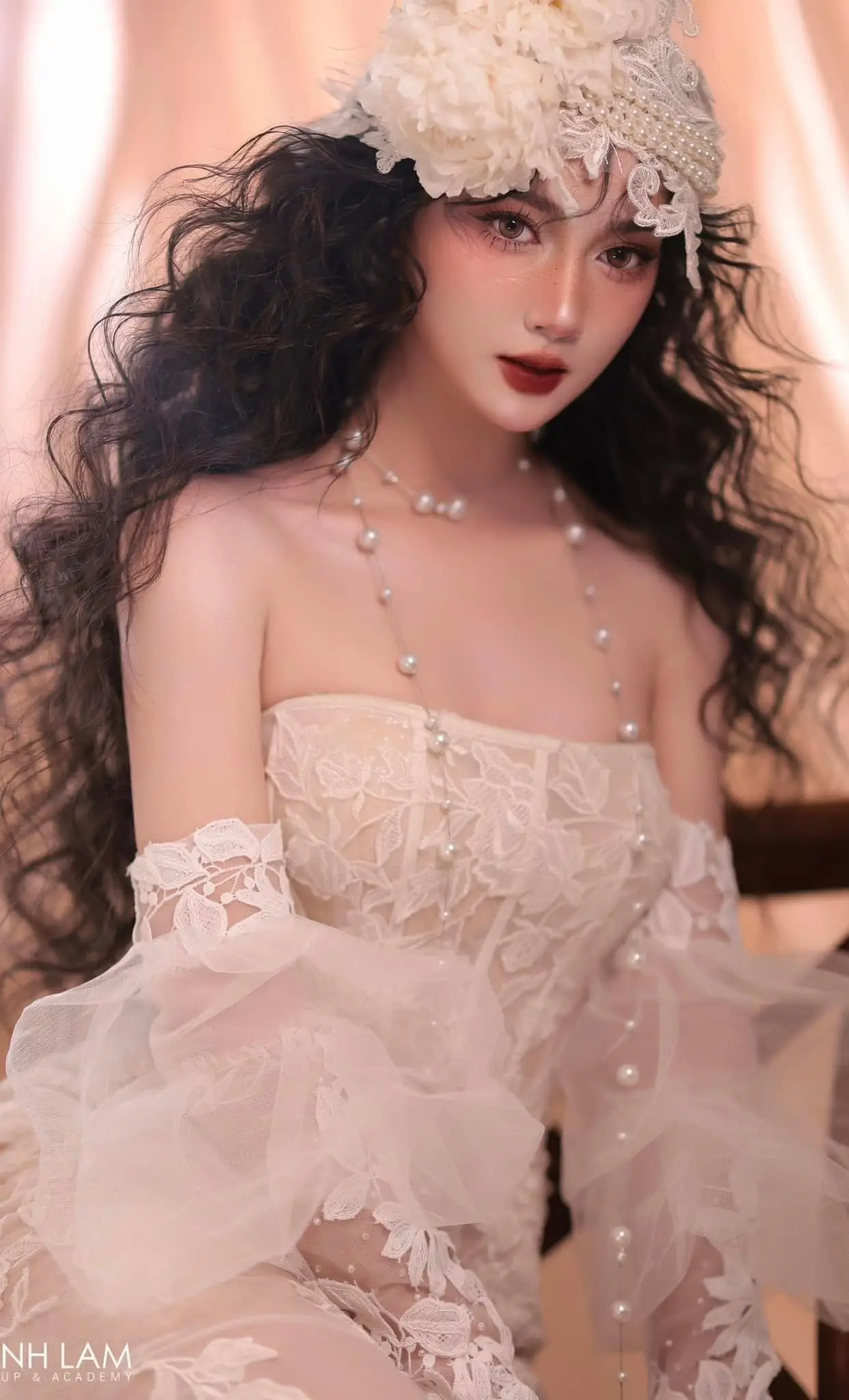 bien hoa kieu trang diem mat voi makeup douyin 68d8a5c38456e 68d8a5c41f39d