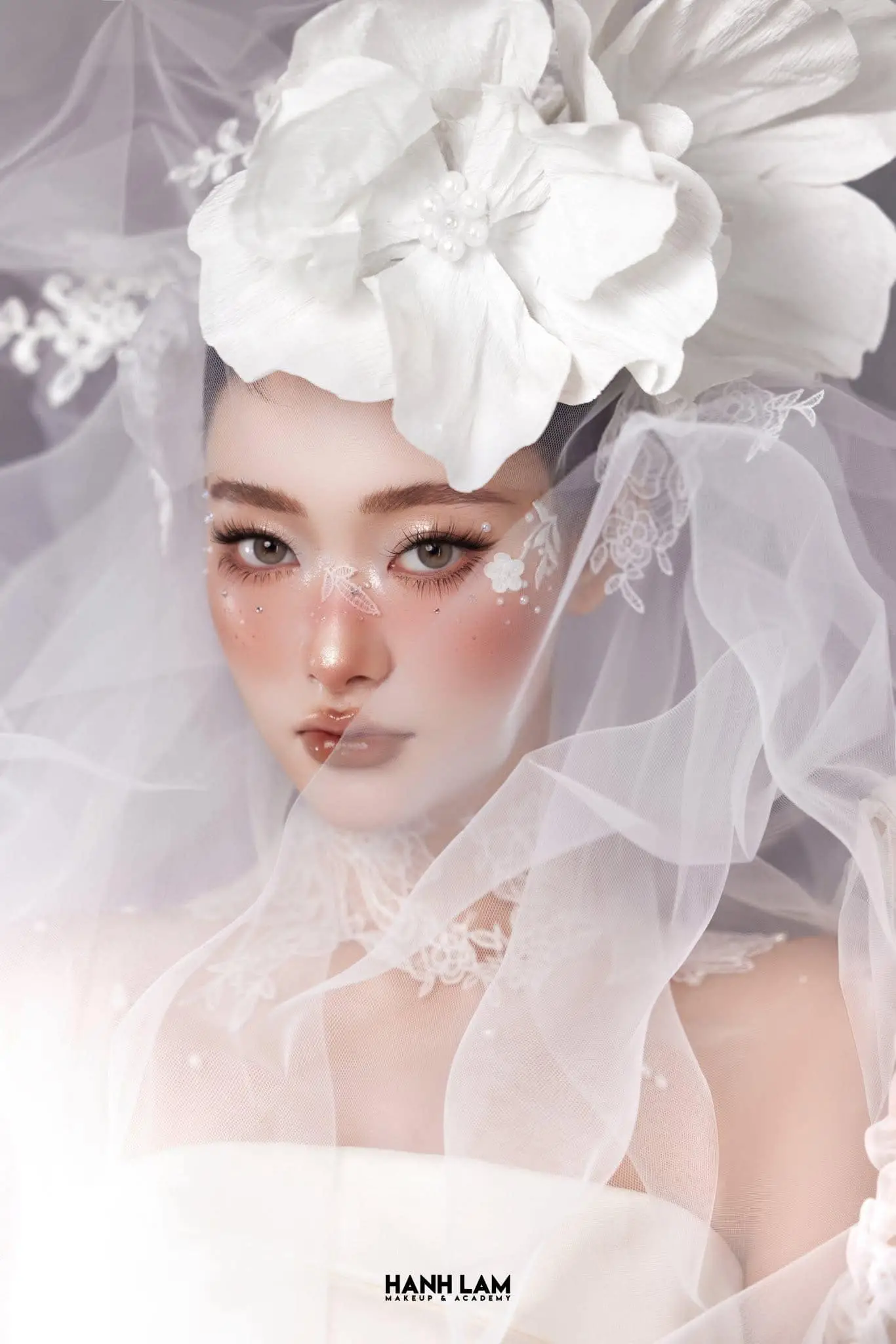 phu phan nen deu mau cho makeup dep tu nhien 68e741629a9f3 68e741633fc96