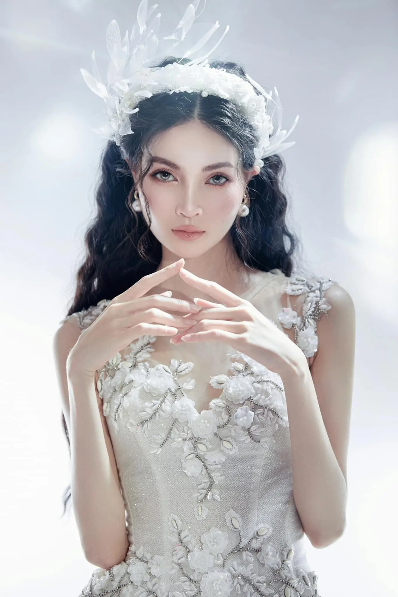 giu lop makeup co dau dep khong lem suot ngay dai 69342b4918155 69342b49b279e