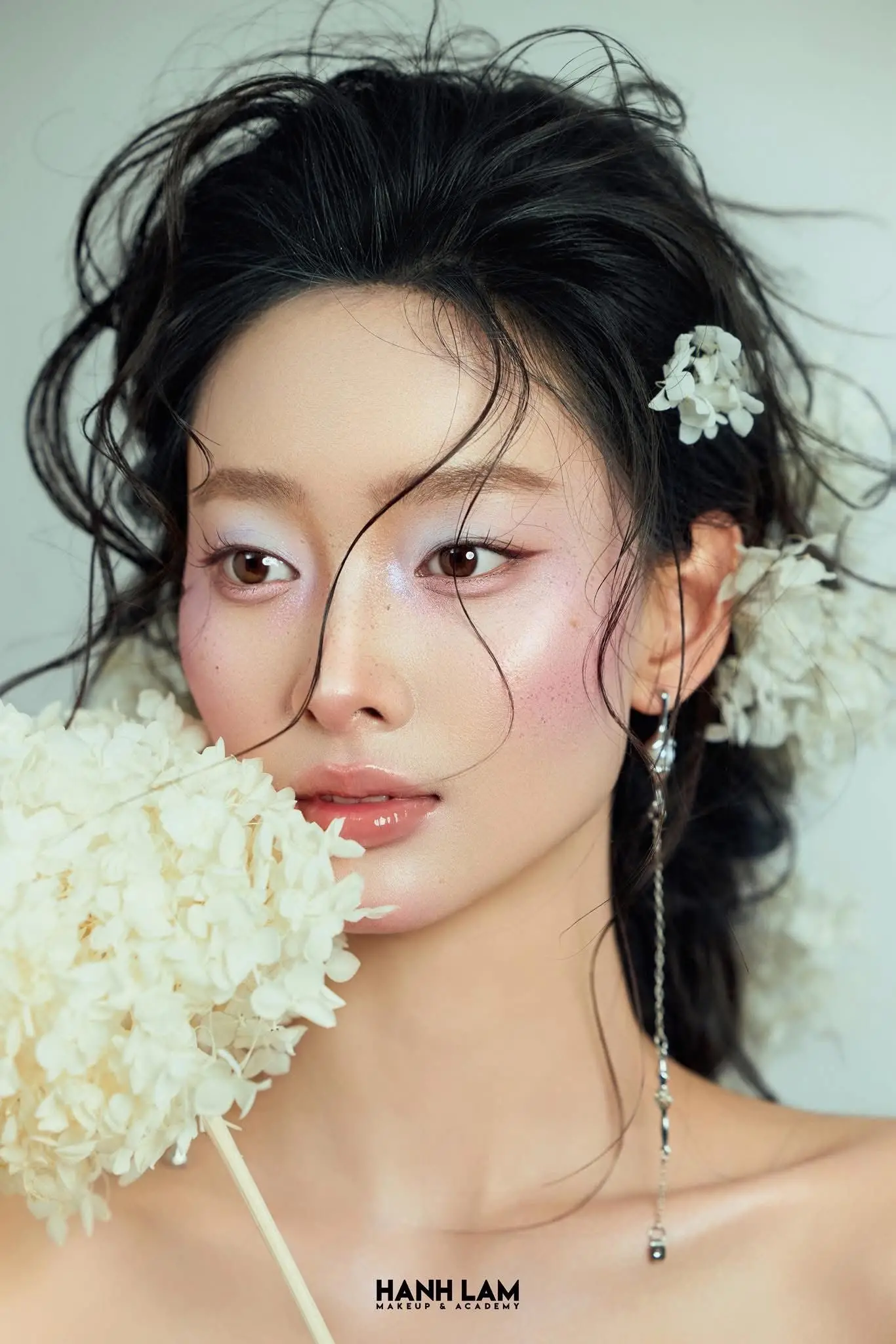 bao quan my pham dung cach khi hoc makeup tai nha 69df561c46c98 69df561cf4038