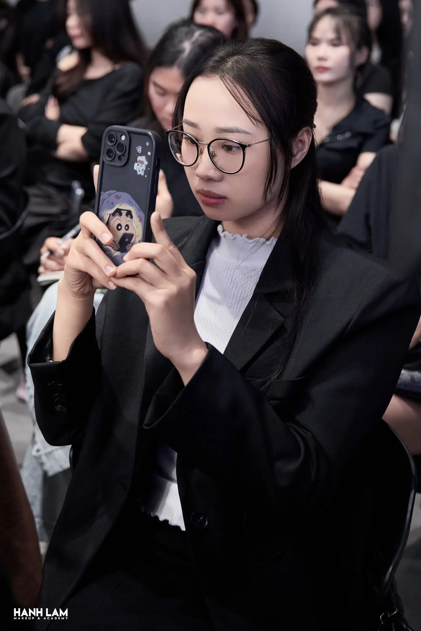 co nen hoc makeup ca nhan khong kham pha nhung loi ich va thach thuc 69fcaba570d32 69fcaba647718