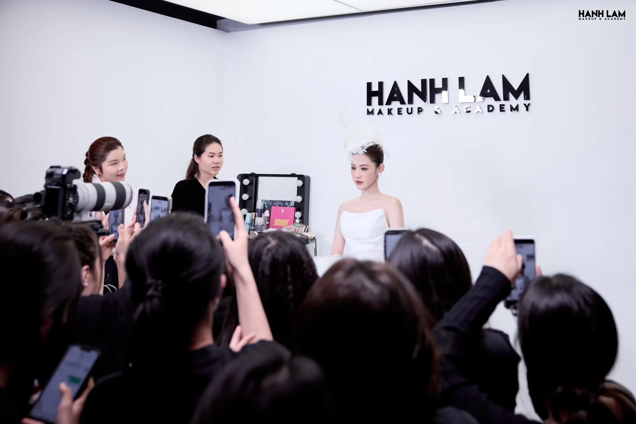 de dang hoc makeup ca nhan voi nhung buoc co ban 6a0ddb41c6f33 6a0ddb42676a8
