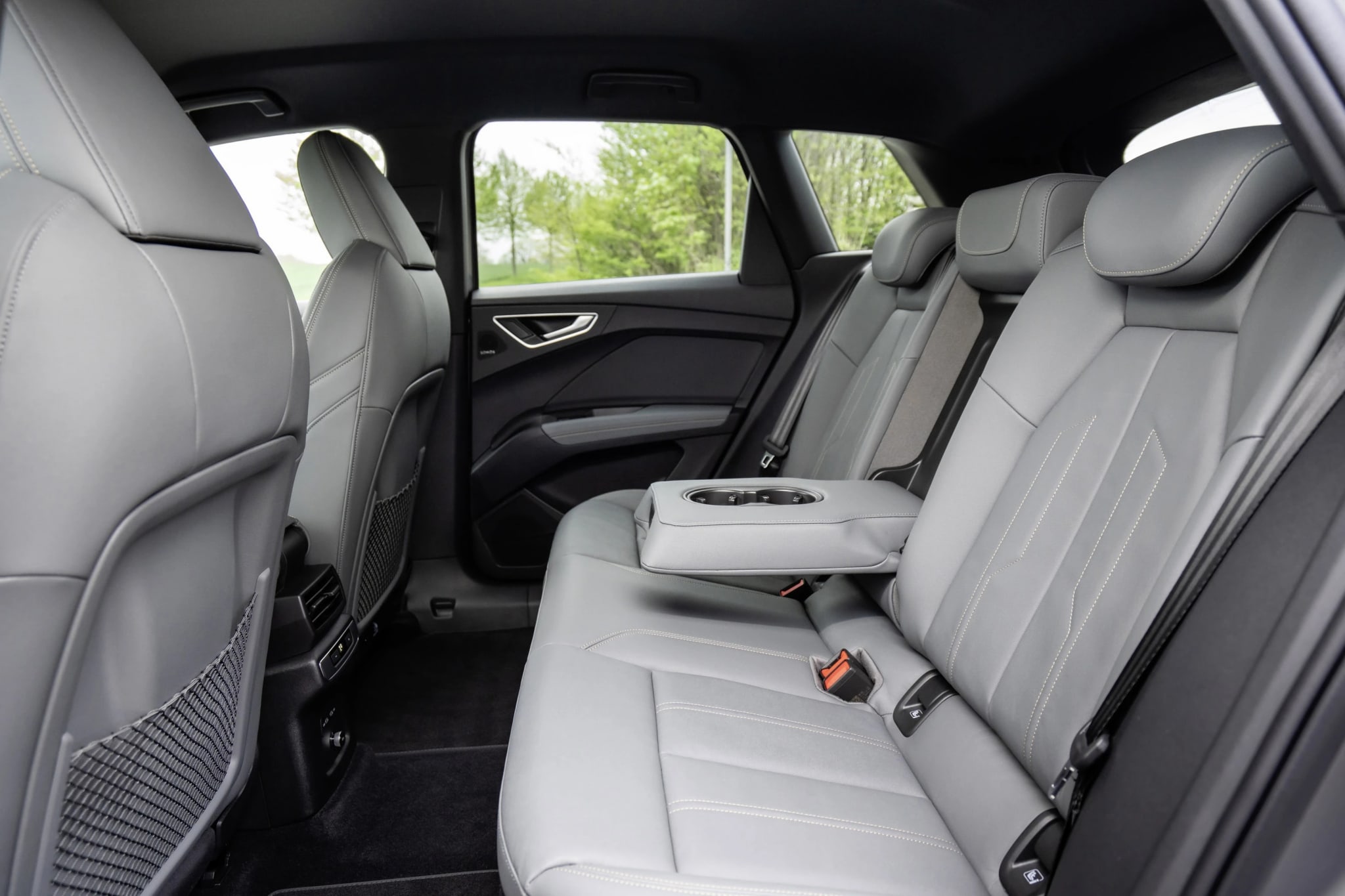 أودي Q4 50 إي-ترون كواترو 4