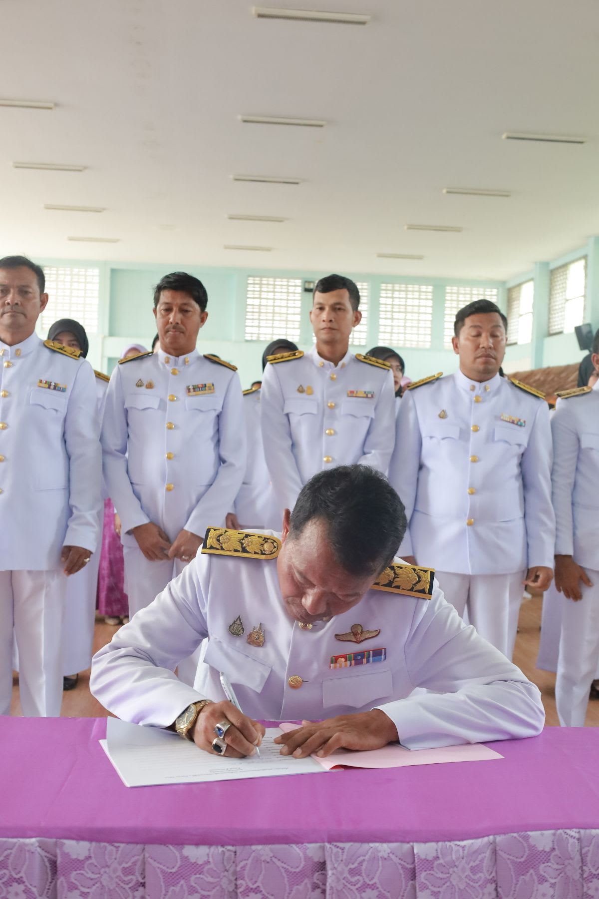 นายสัญญา สันสะและ